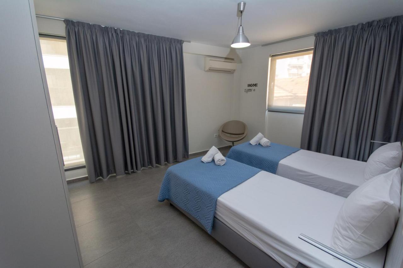 Spacious Fully Equipped 3Bd 2Bath Apt In The Heart Of City With Balconies Ac And Fast Wifi #1 Iraklion Buitenkant foto