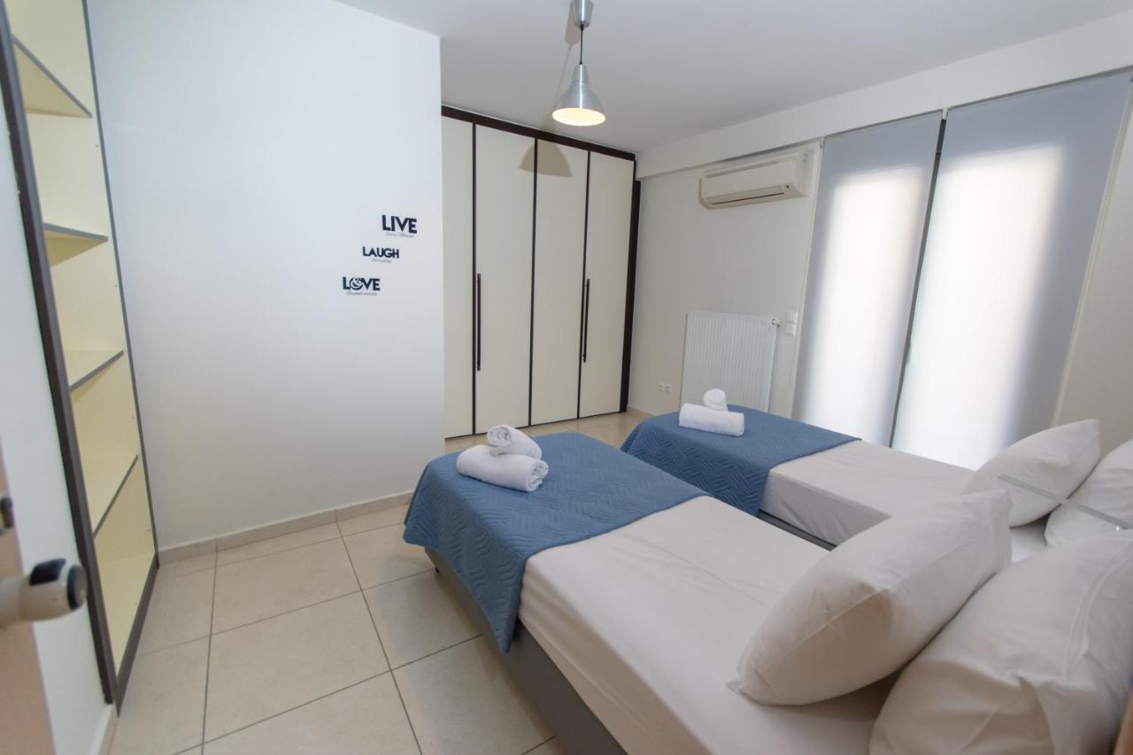 Spacious Fully Equipped 3Bd 2Bath Apt In The Heart Of City With Balconies Ac And Fast Wifi #1 Iraklion Buitenkant foto