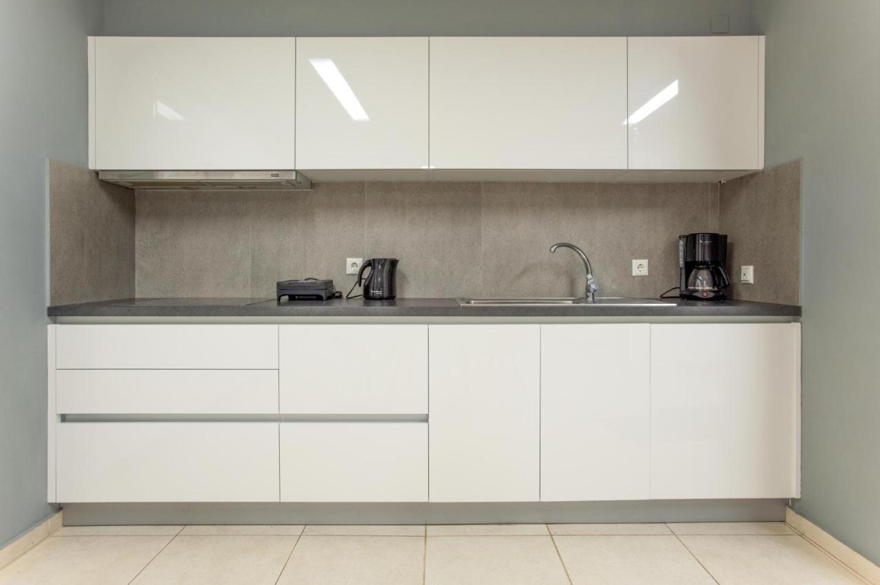 Spacious Fully Equipped 3Bd 2Bath Apt In The Heart Of City With Balconies Ac And Fast Wifi #1 Iraklion Buitenkant foto